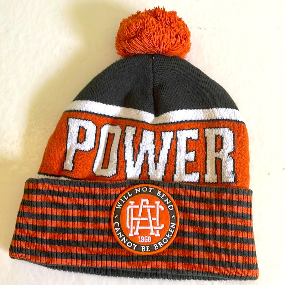 AKKO & CO Pom Beanie